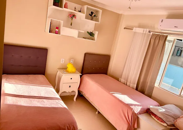 Beira Da Praia, 2 Pessoas, Economico, Basico E Confortavel